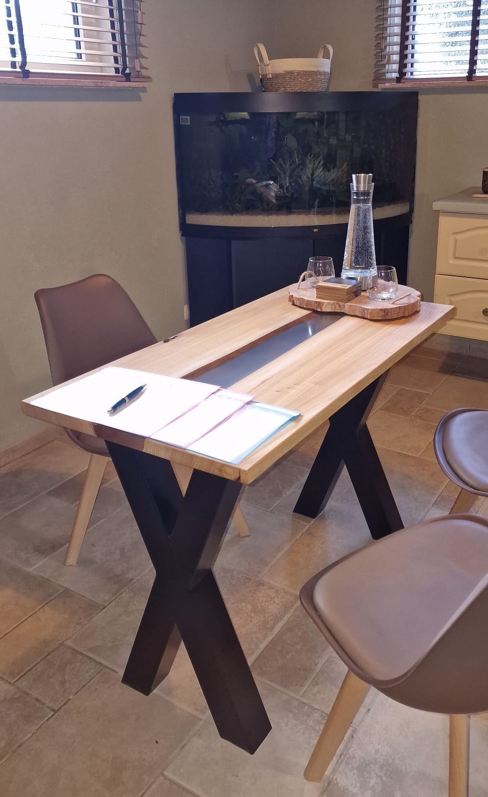 Tafel Milky Epoxy